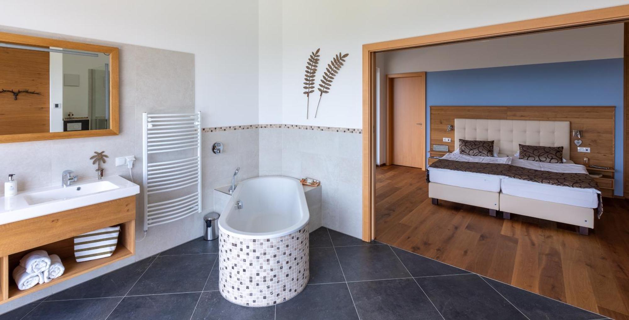 Greim15 --- Ganzes Ferienhaus Mit Fernsicht, Pool, Wellness Дойчландсберг Екстериор снимка