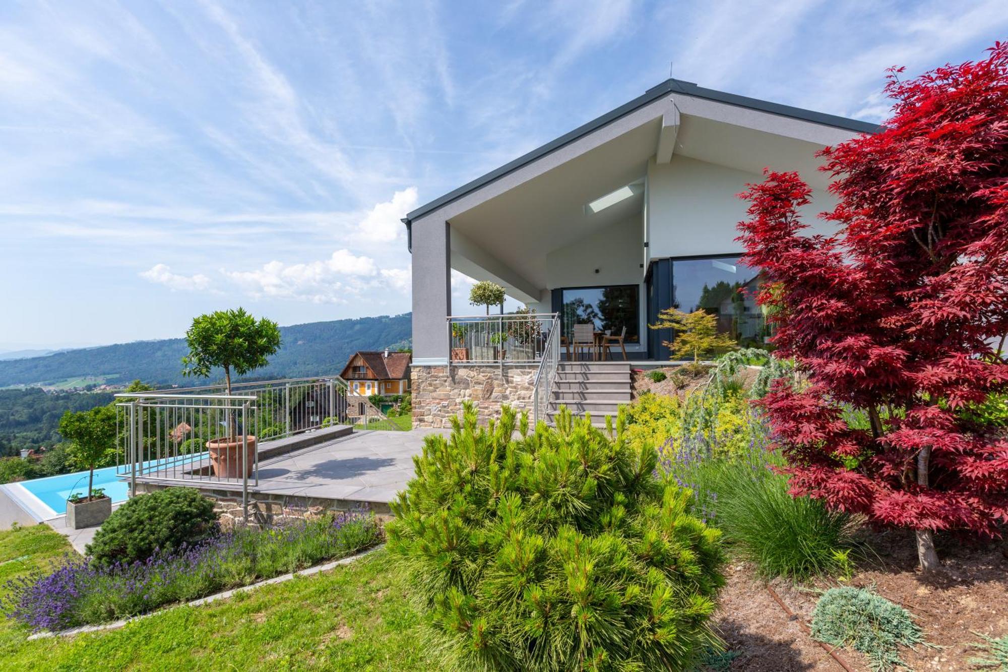 Greim15 --- Ganzes Ferienhaus Mit Fernsicht, Pool, Wellness Дойчландсберг Екстериор снимка
